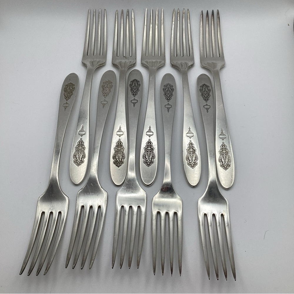 10 X Oneida Community BIRD OF PARADISE Silver Plate 7 1/8” Grille Forks Flatware